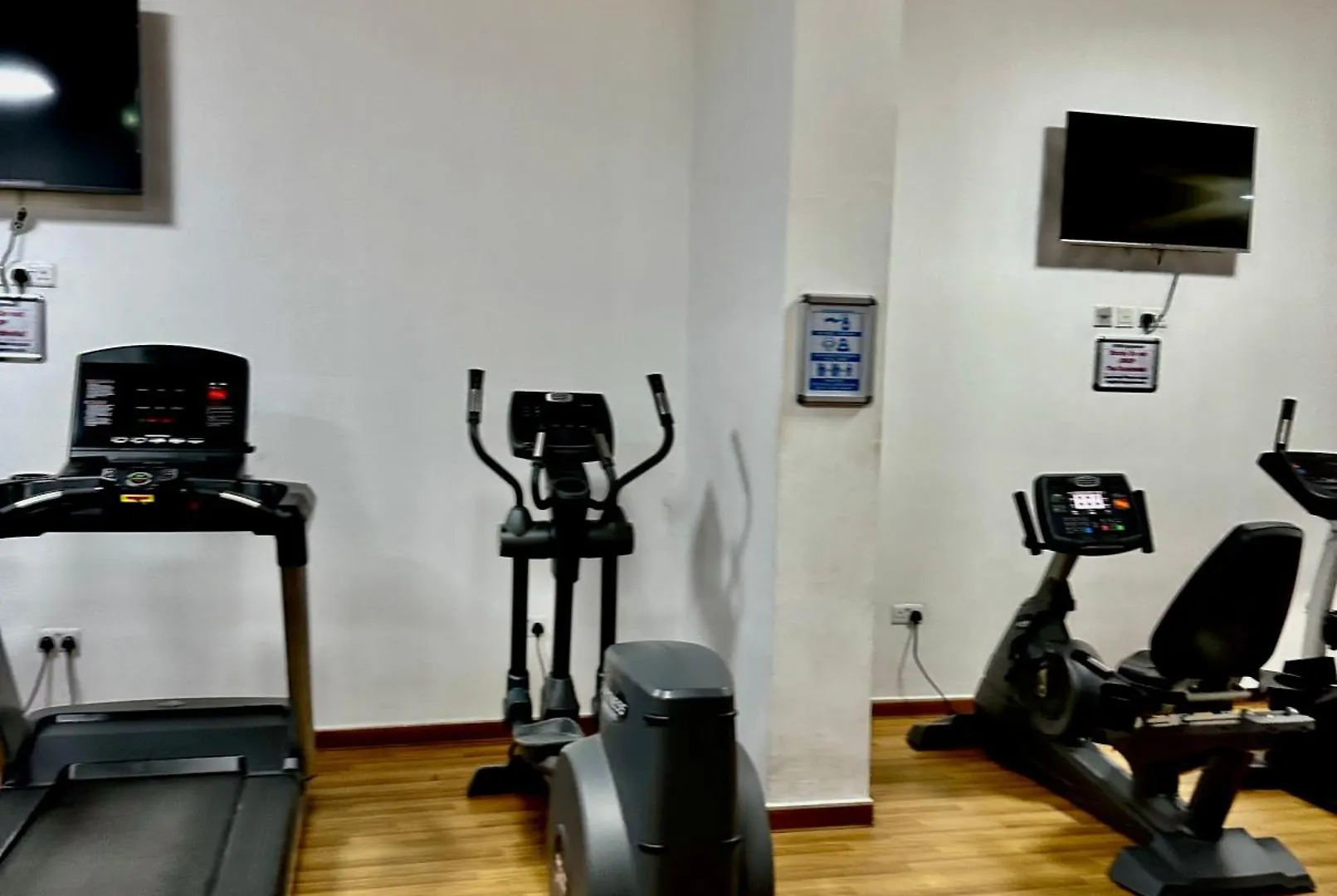 Apartment Comfy Studio In Jvc Great Location Fast Wi-Fi Dubai