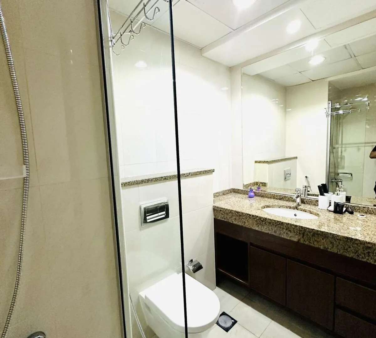Comfy Studio In Jvc Great Location Fast Wi-Fi Dubai