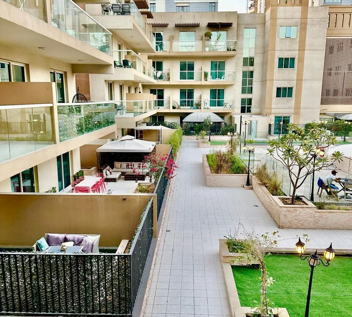 Comfy Studio In Jvc Great Location Fast Wi-Fi Dubai