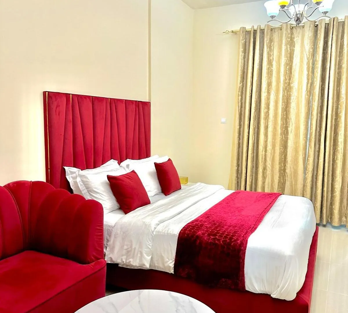 Apartment Comfy Studio In Jvc Great Location Fast Wi-Fi Dubai